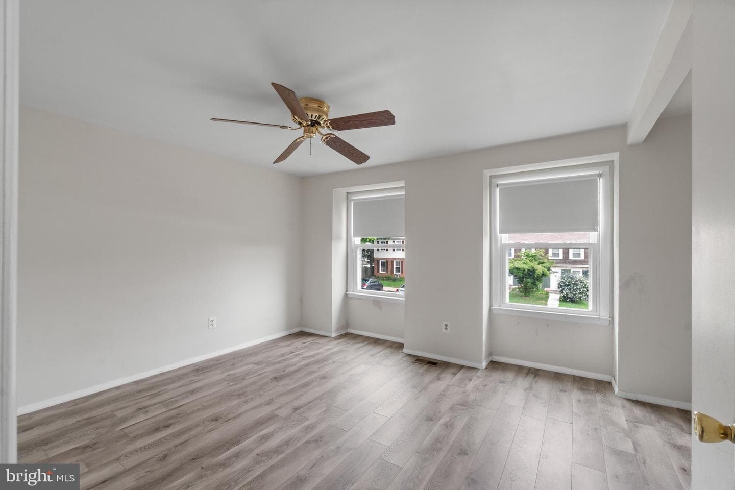10 Mitnick Court photo 16