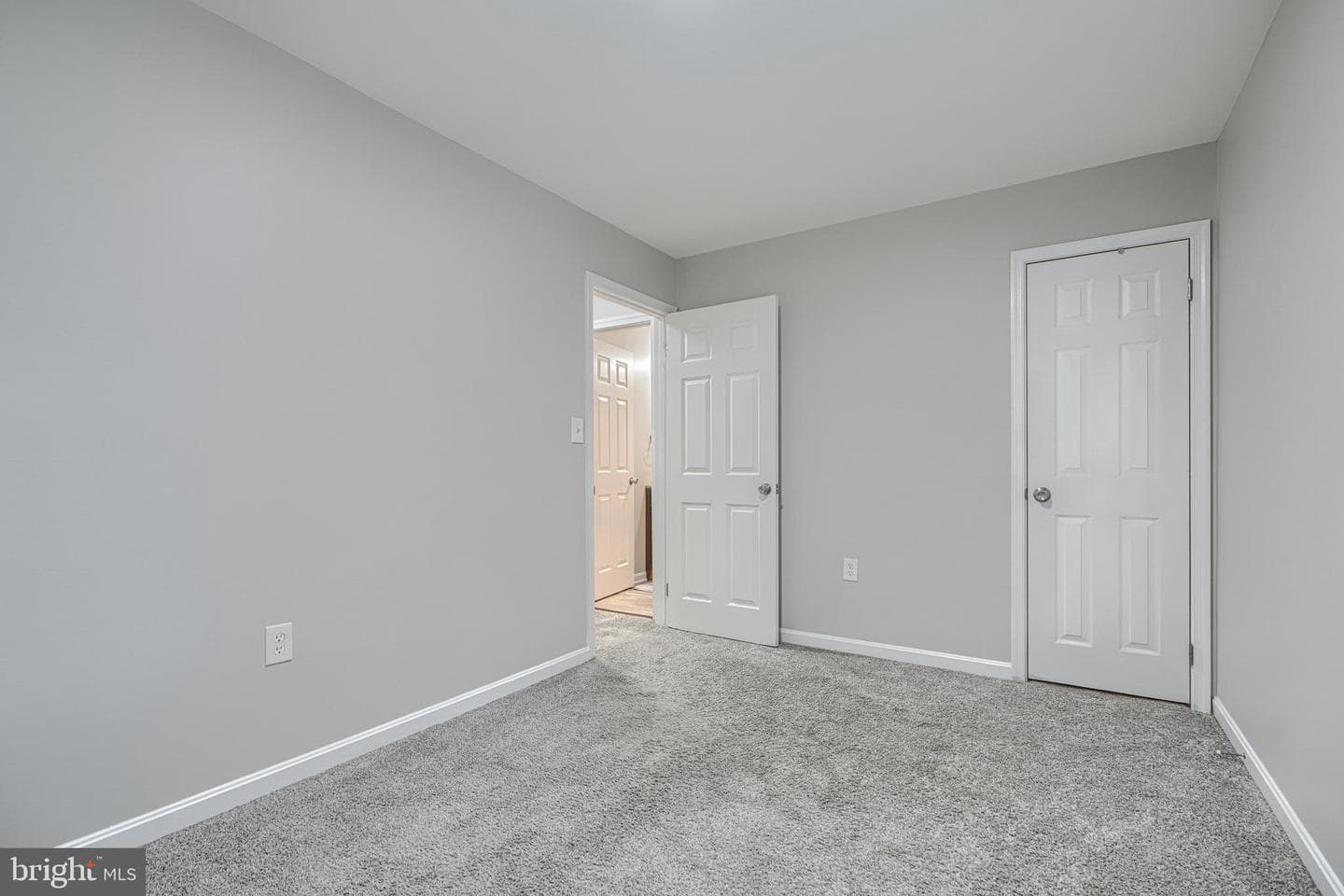 5505 Cynthia Terrace photo 26
