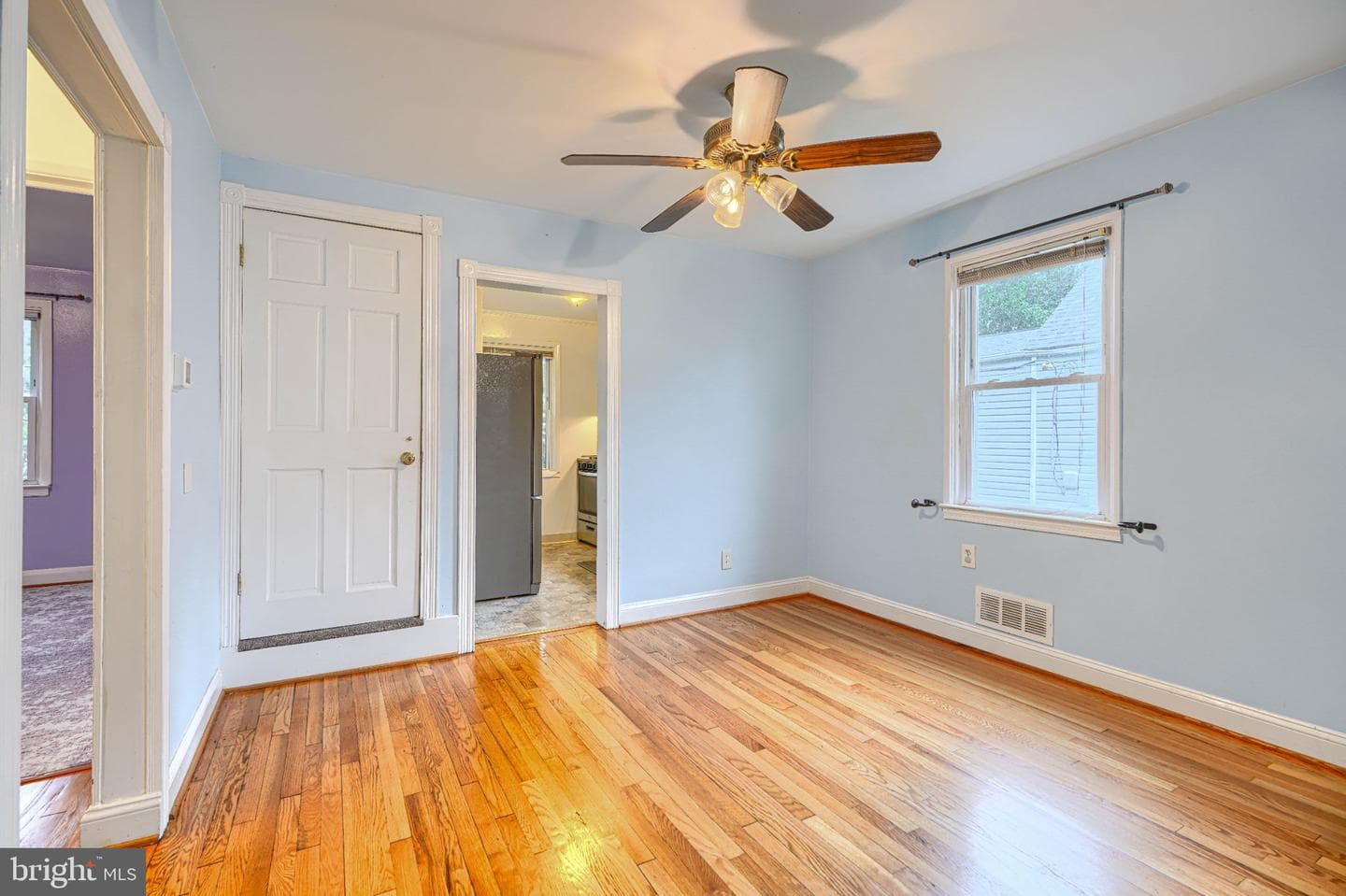 2511 Windsor Road photo 10