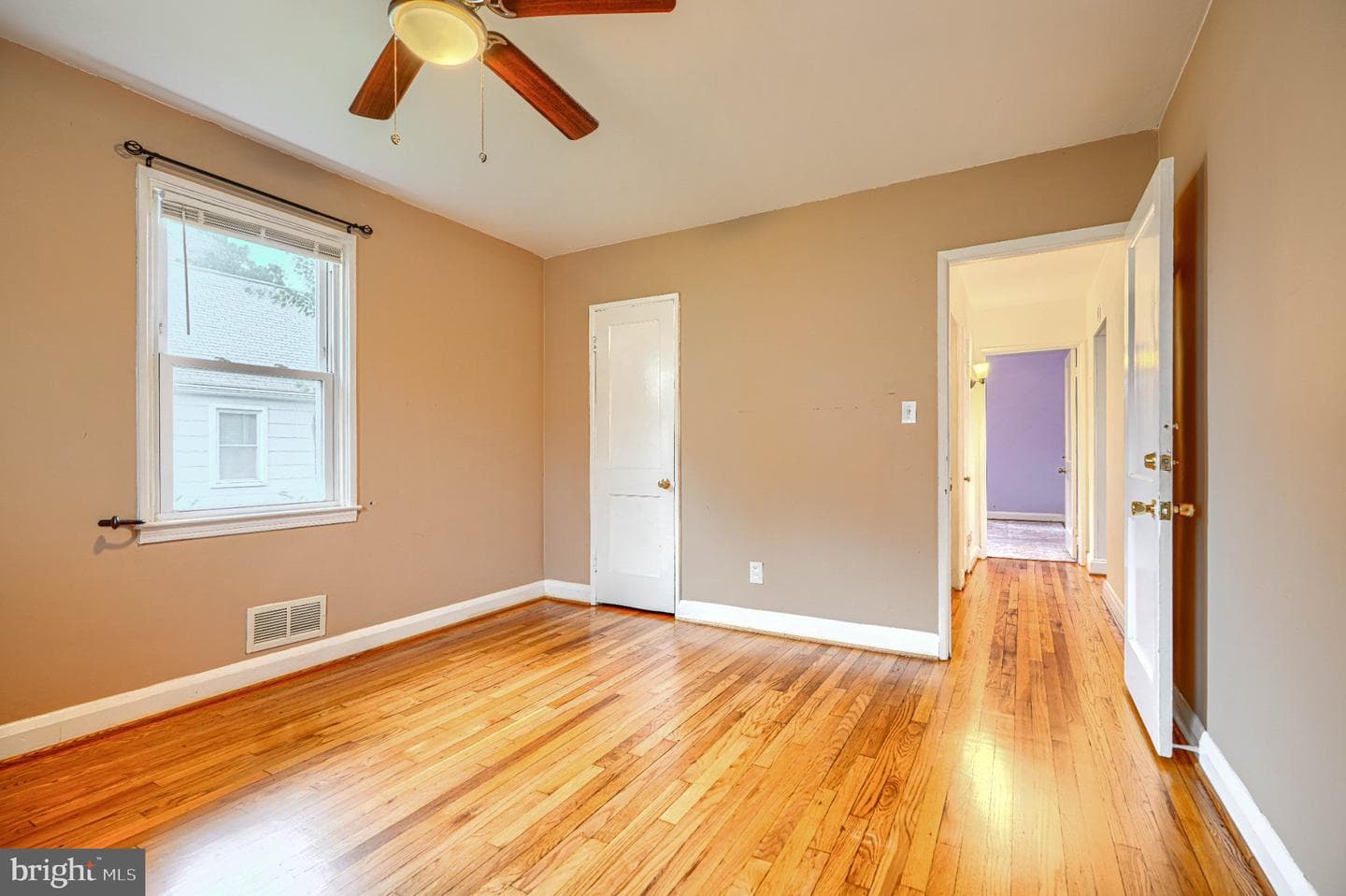 2511 Windsor Road photo 17