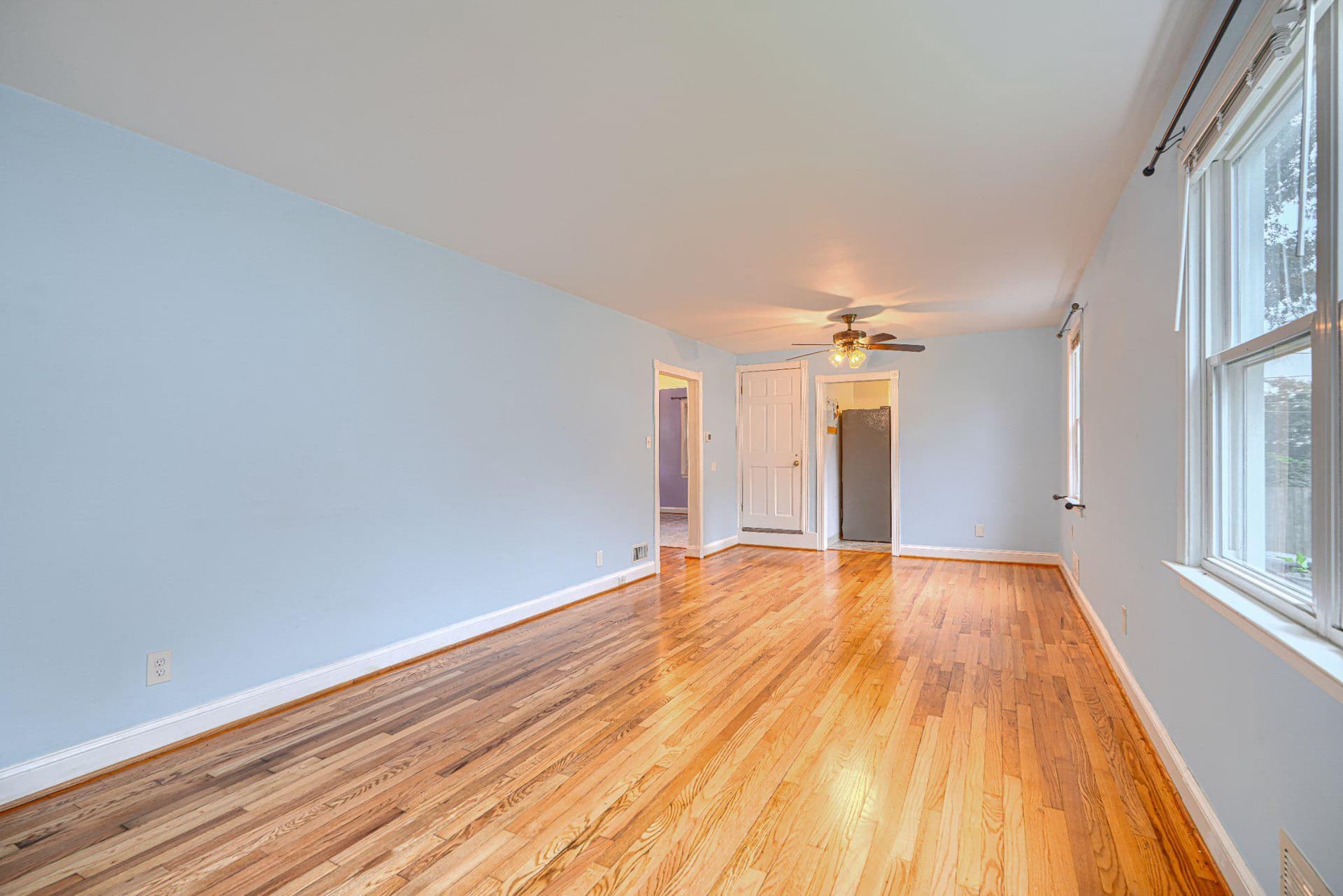2511 Windsor Road photo 8