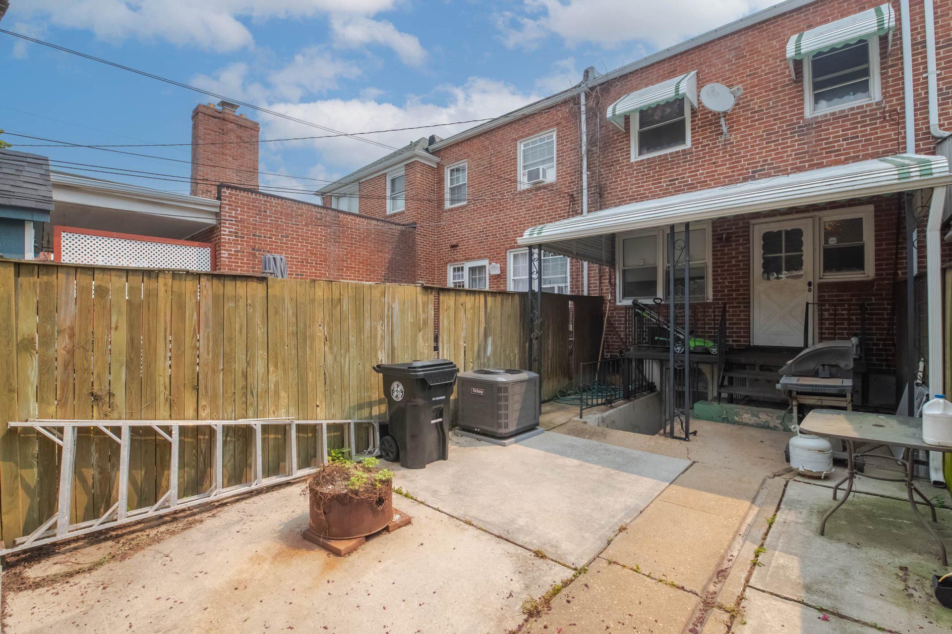 2706 Creston Road photo 27
