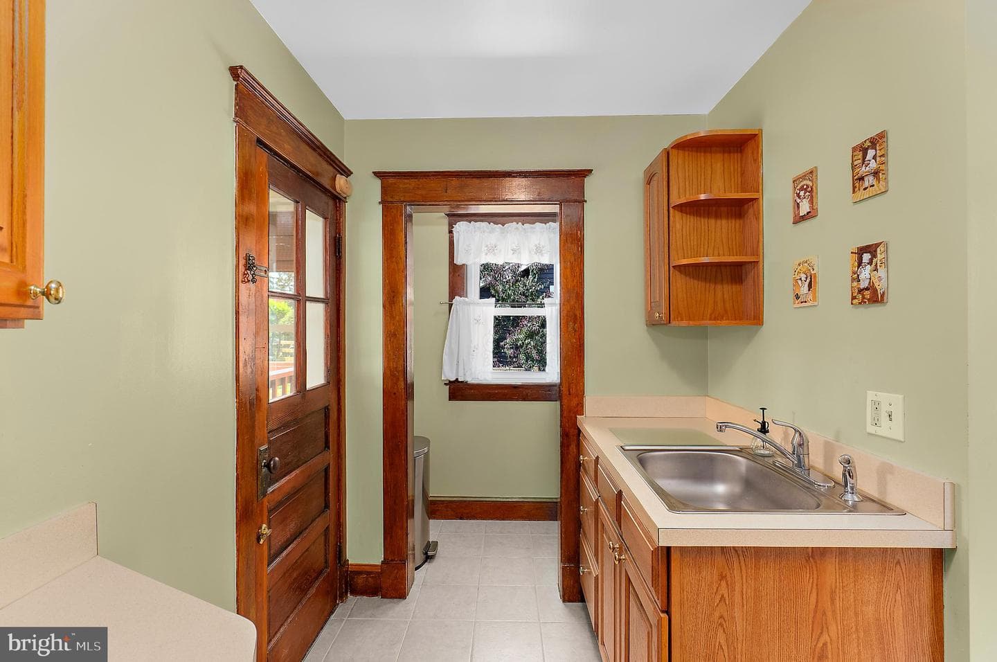 5542 Carville Avenue photo 16