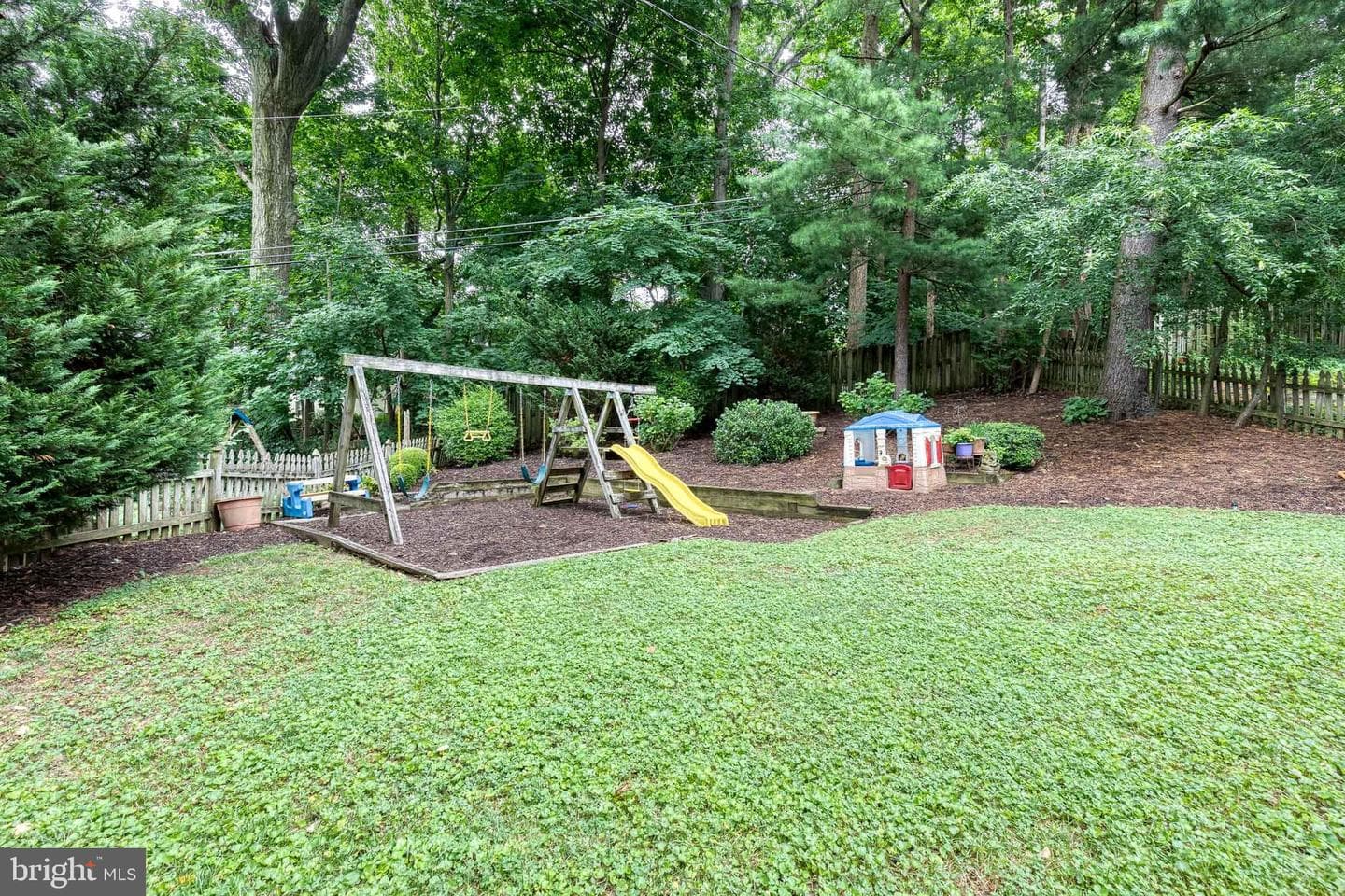 533 Brook Road photo 33