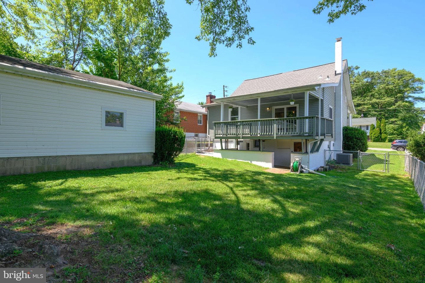 8623 Wendell Avenue photo 10