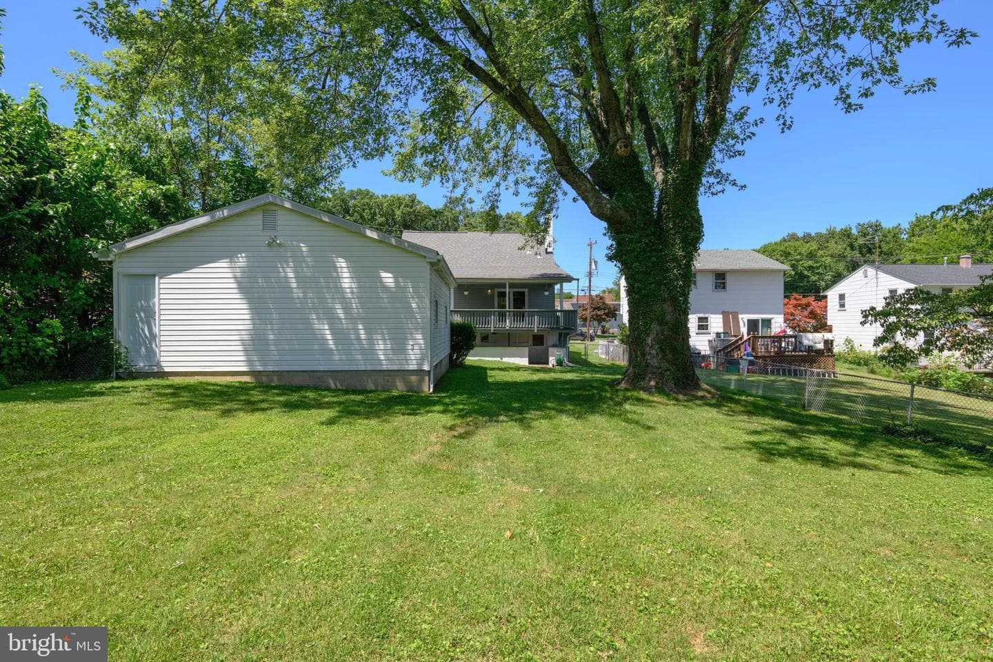 8623 Wendell Avenue photo 7