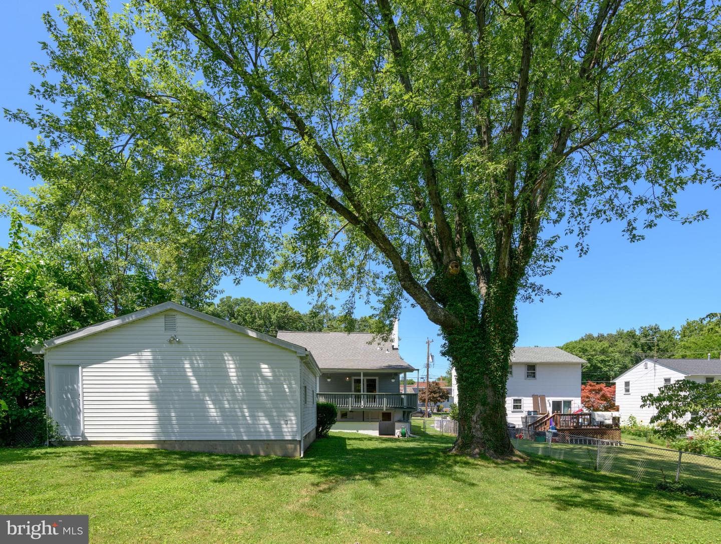 8623 Wendell Avenue photo 8