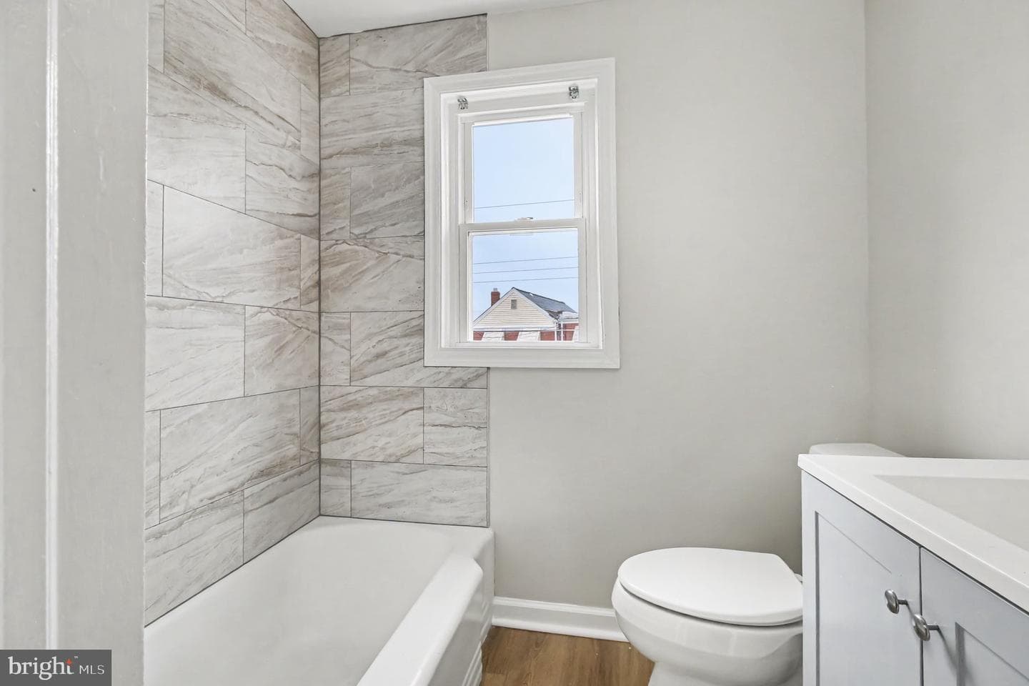 7434 Durwood Road photo 10