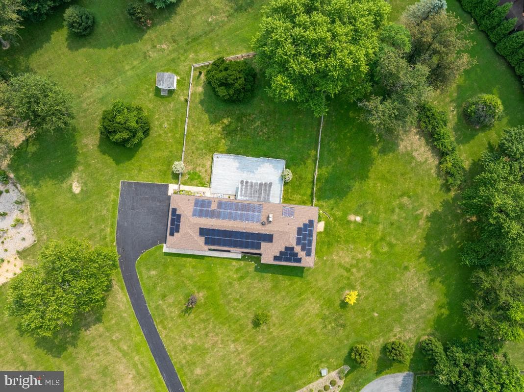 821 W Padonia Road photo 58