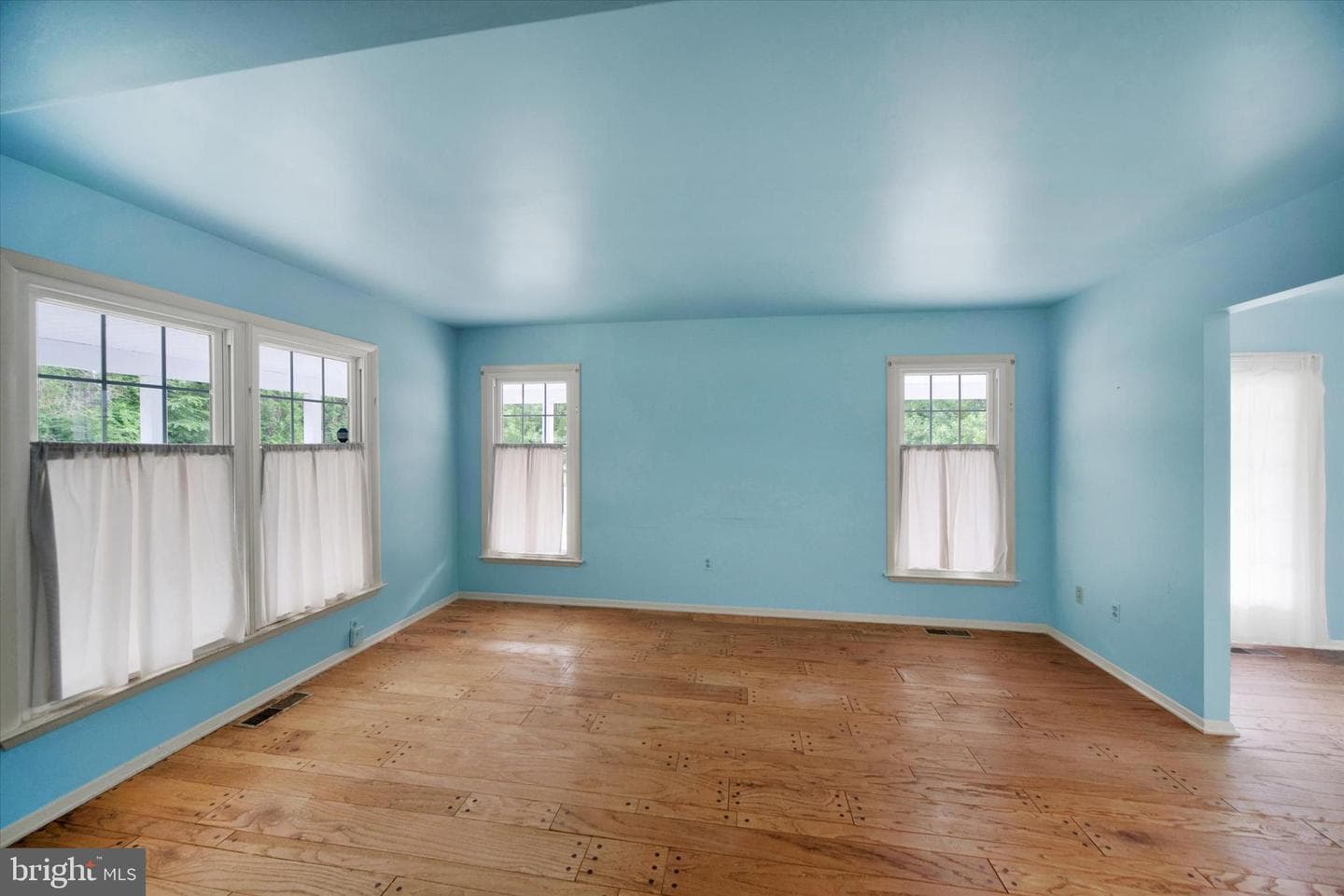 12207 Merrywood Drive photo 5