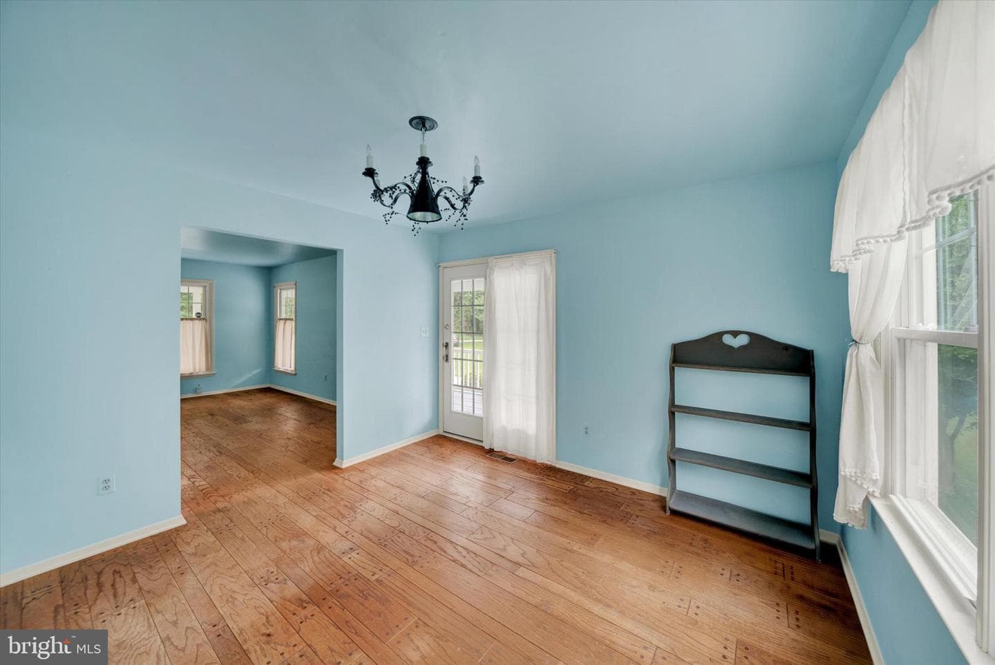 12207 Merrywood Drive photo 8
