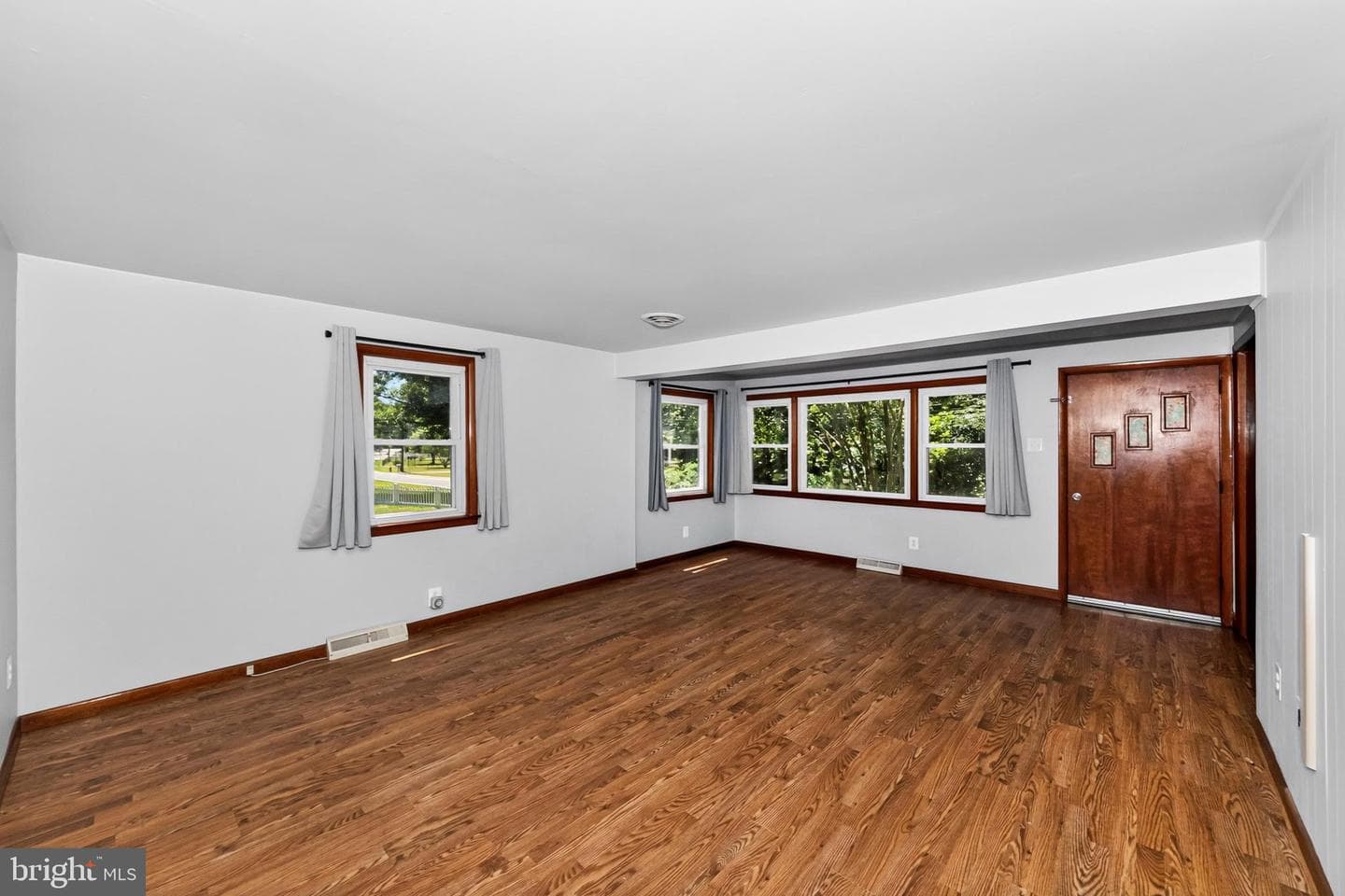 2021 Holly Neck photo 3