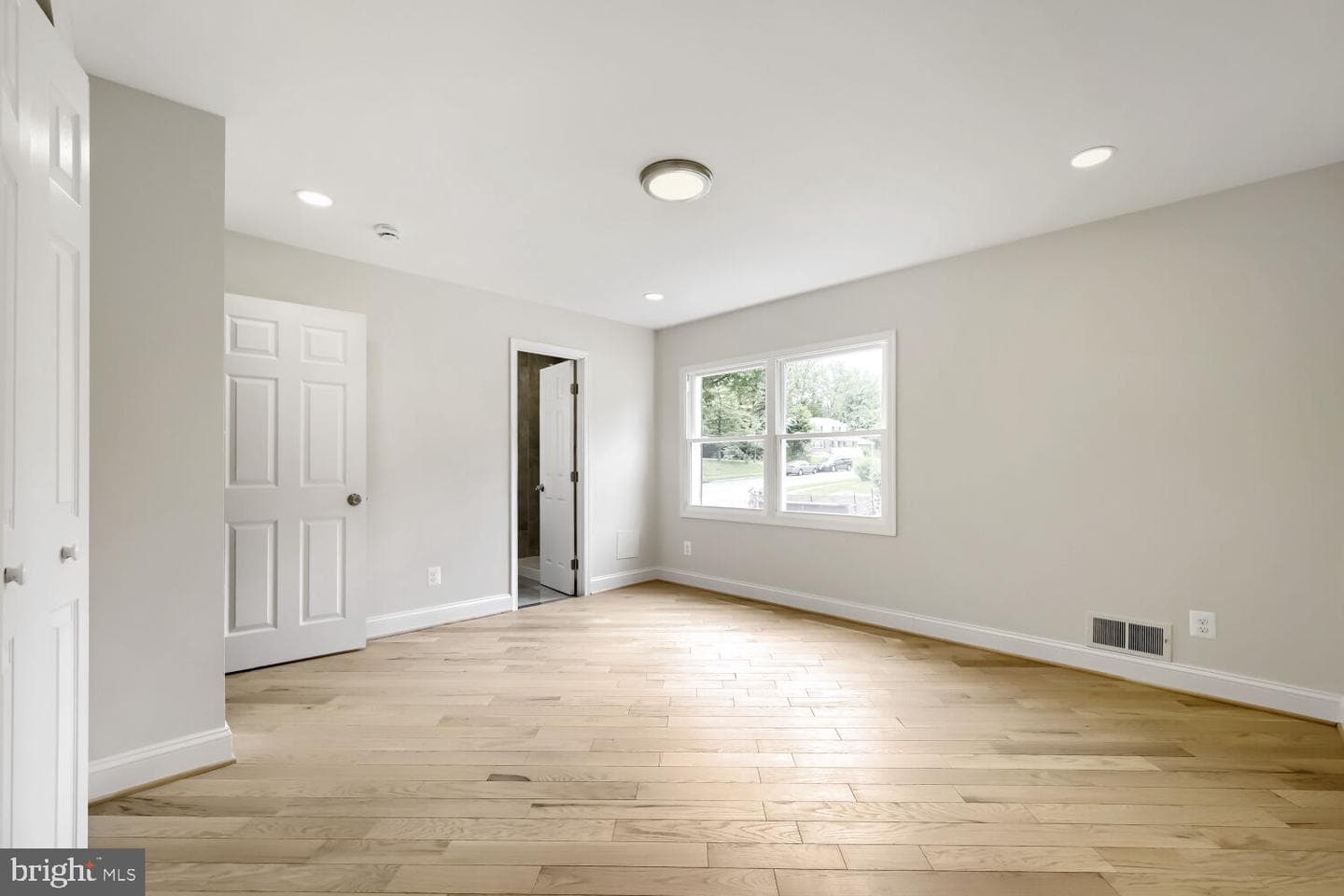 113 Danbury Road photo 17