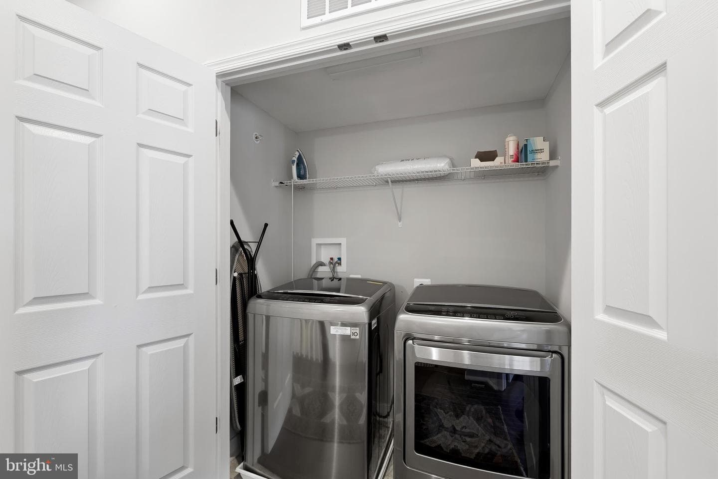14017 Fox Hill Road photo 26