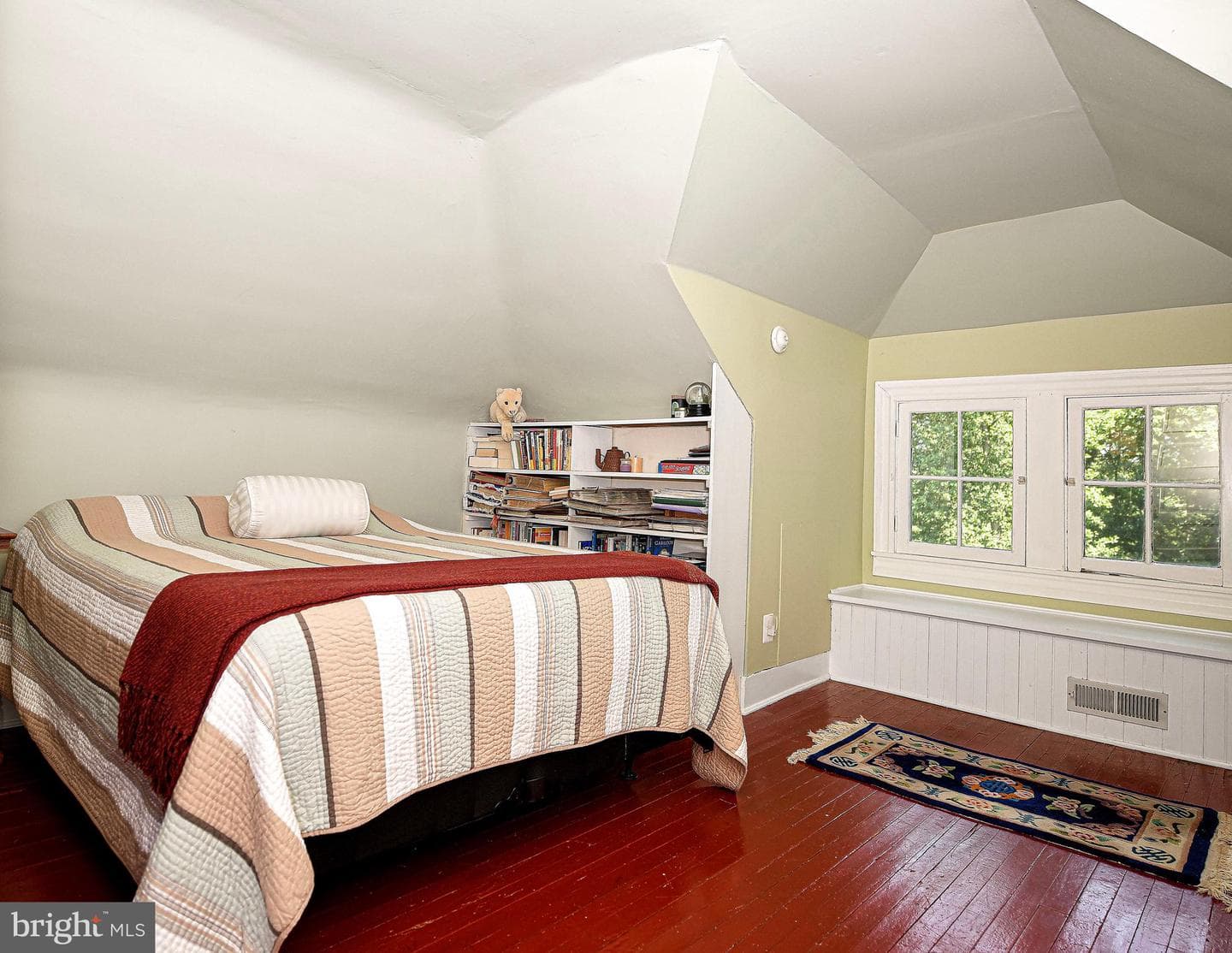 1014 Windsor Road photo 27