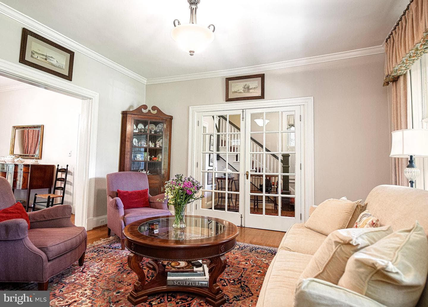 1014 Windsor Road photo 3