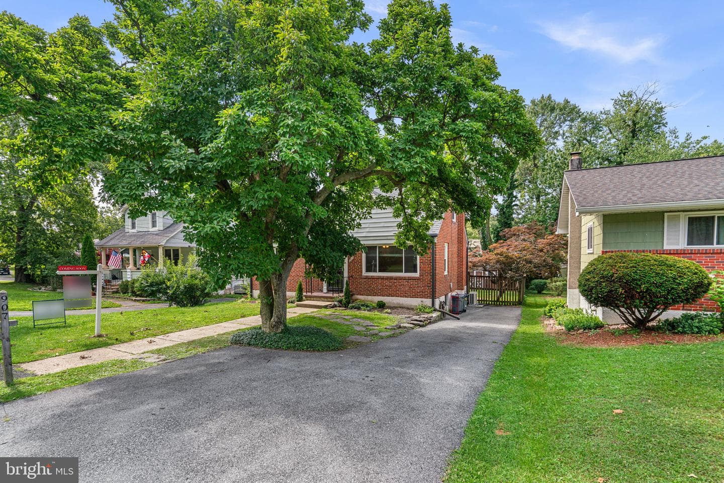 907 Woodsdale Road photo 4