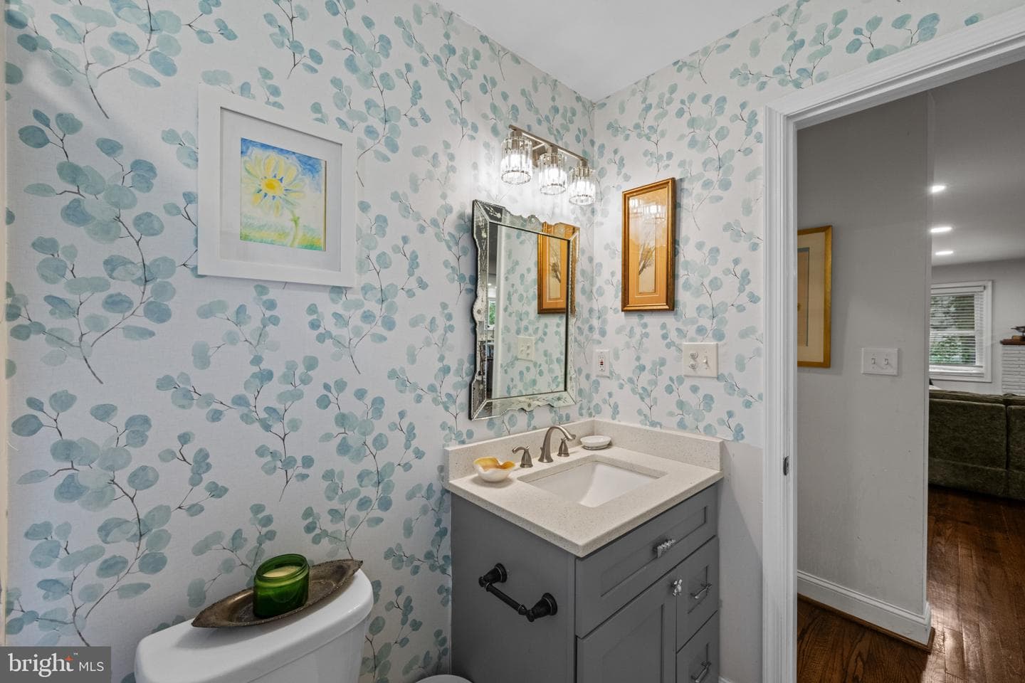 803 Joppa Road W photo 22