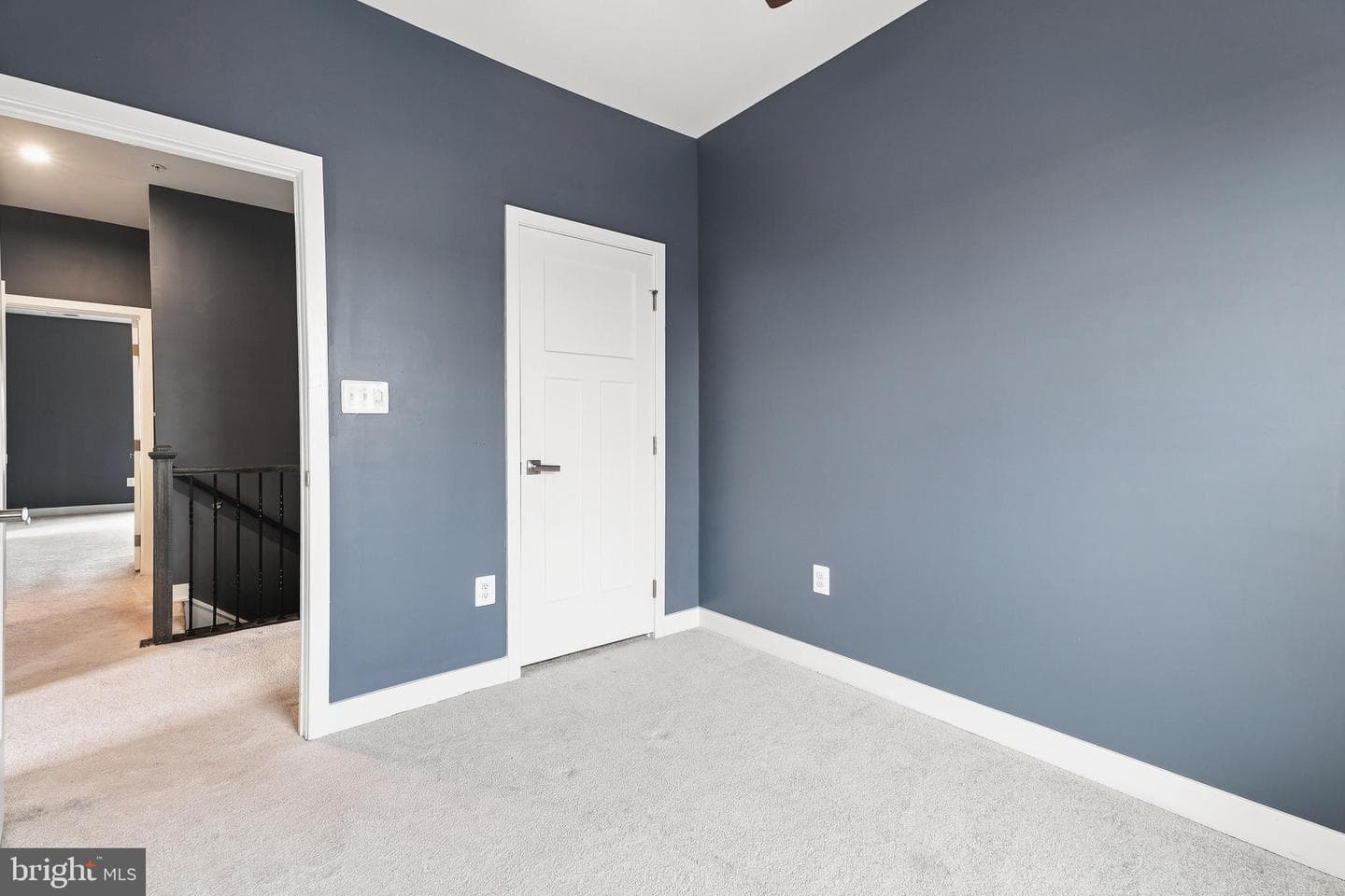 6300 Osterley Street photo 36