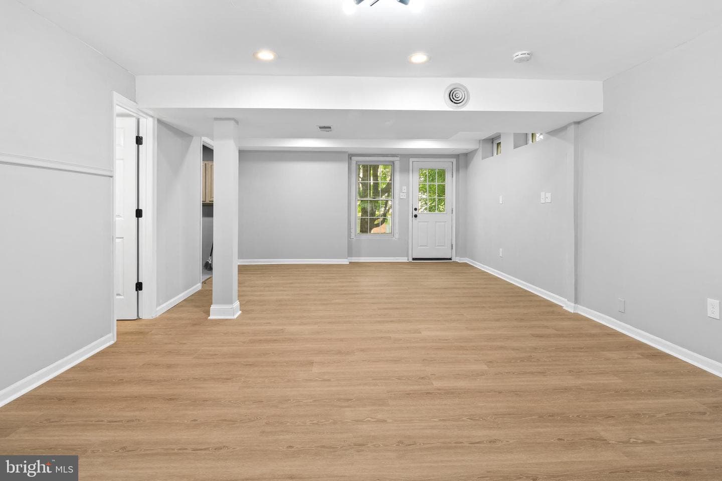 446 Doe Meadow Drive photo 32