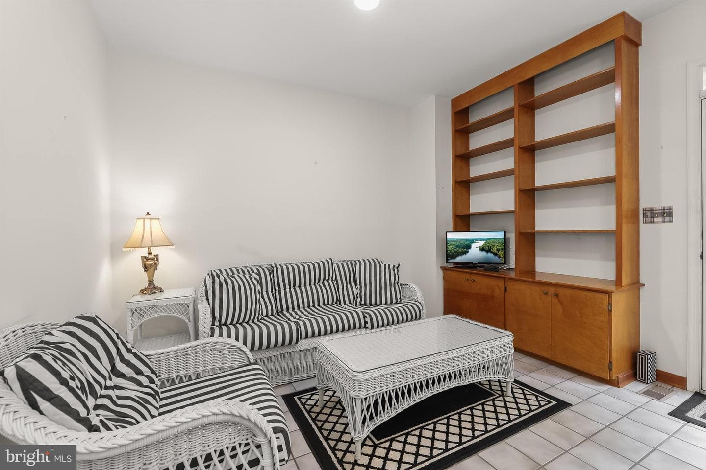 16 Hewetson Court photo 17