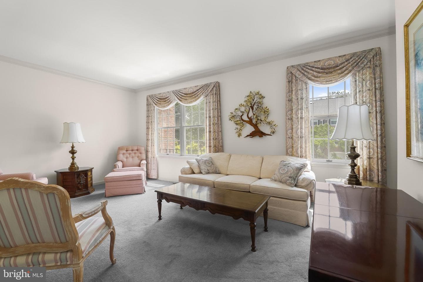 16 Hewetson Court photo 4