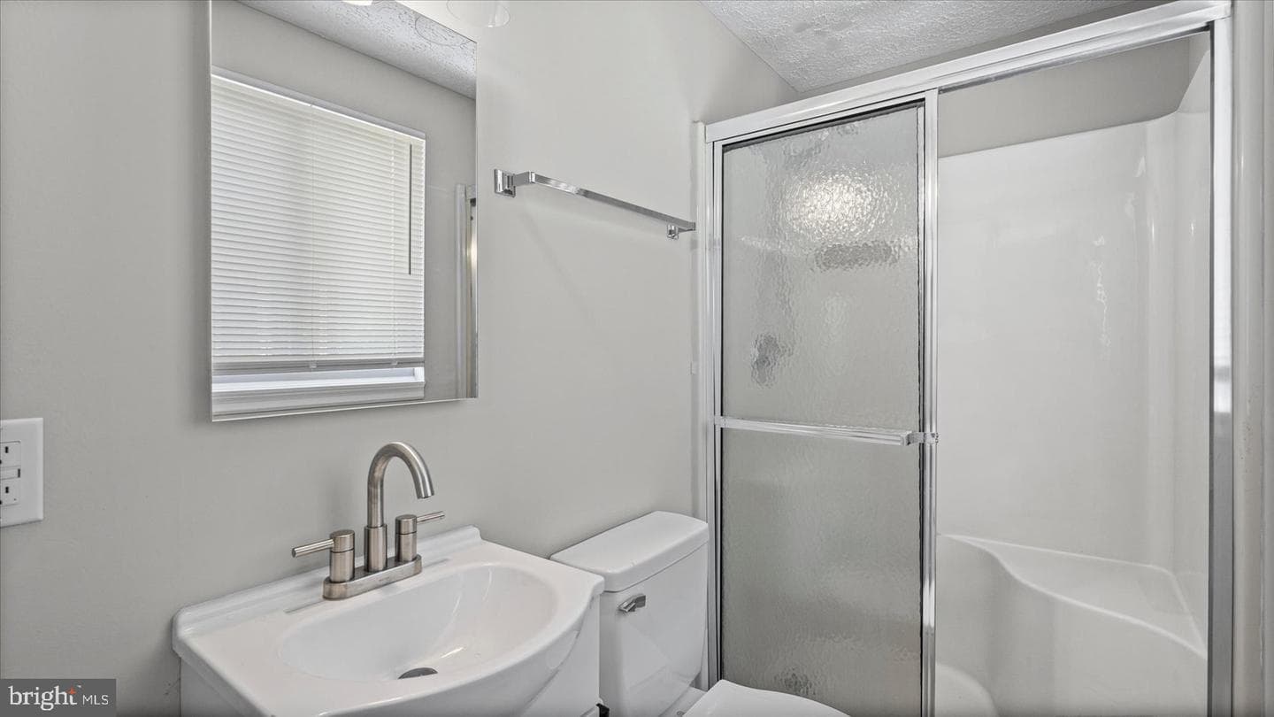 3709 Redberry photo 23