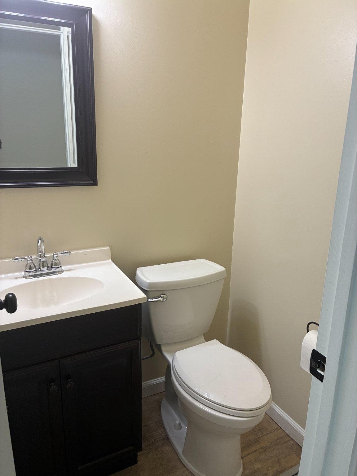 8 Perryfalls Place photo 3