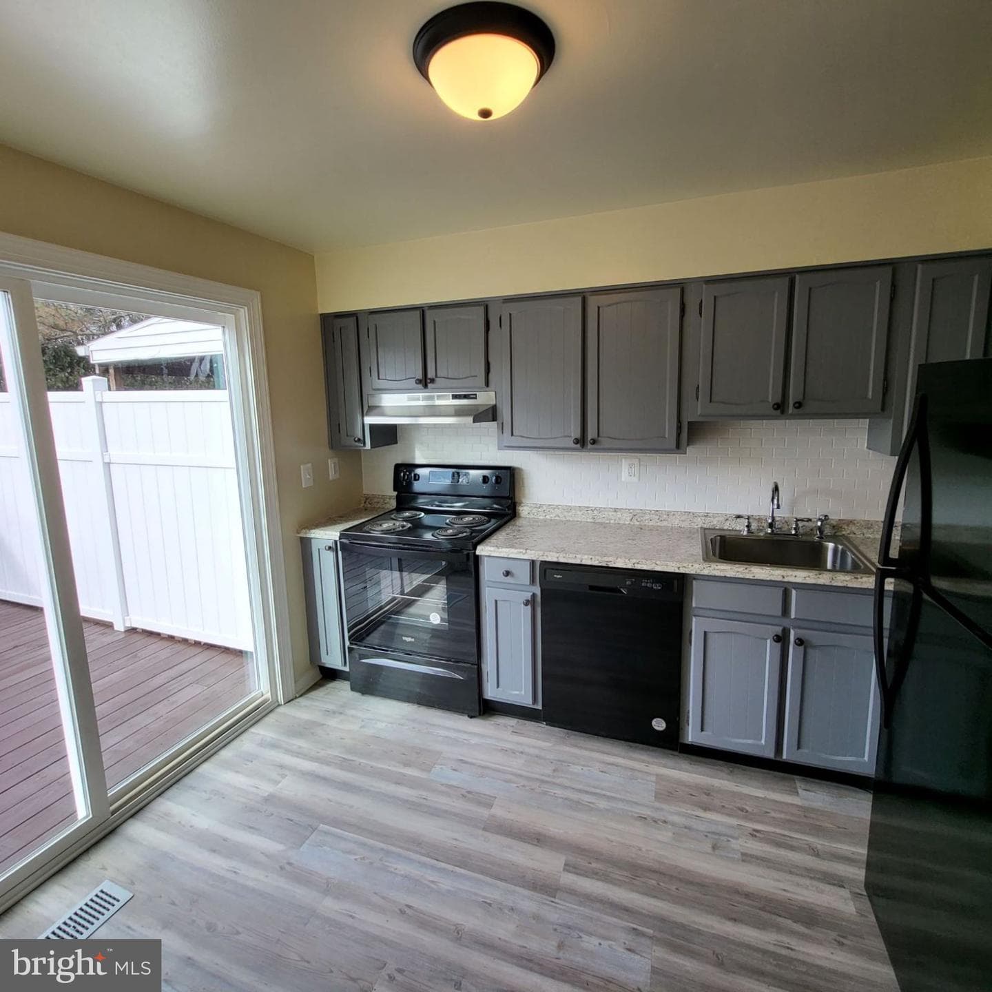 8 Perryfalls Place photo 6