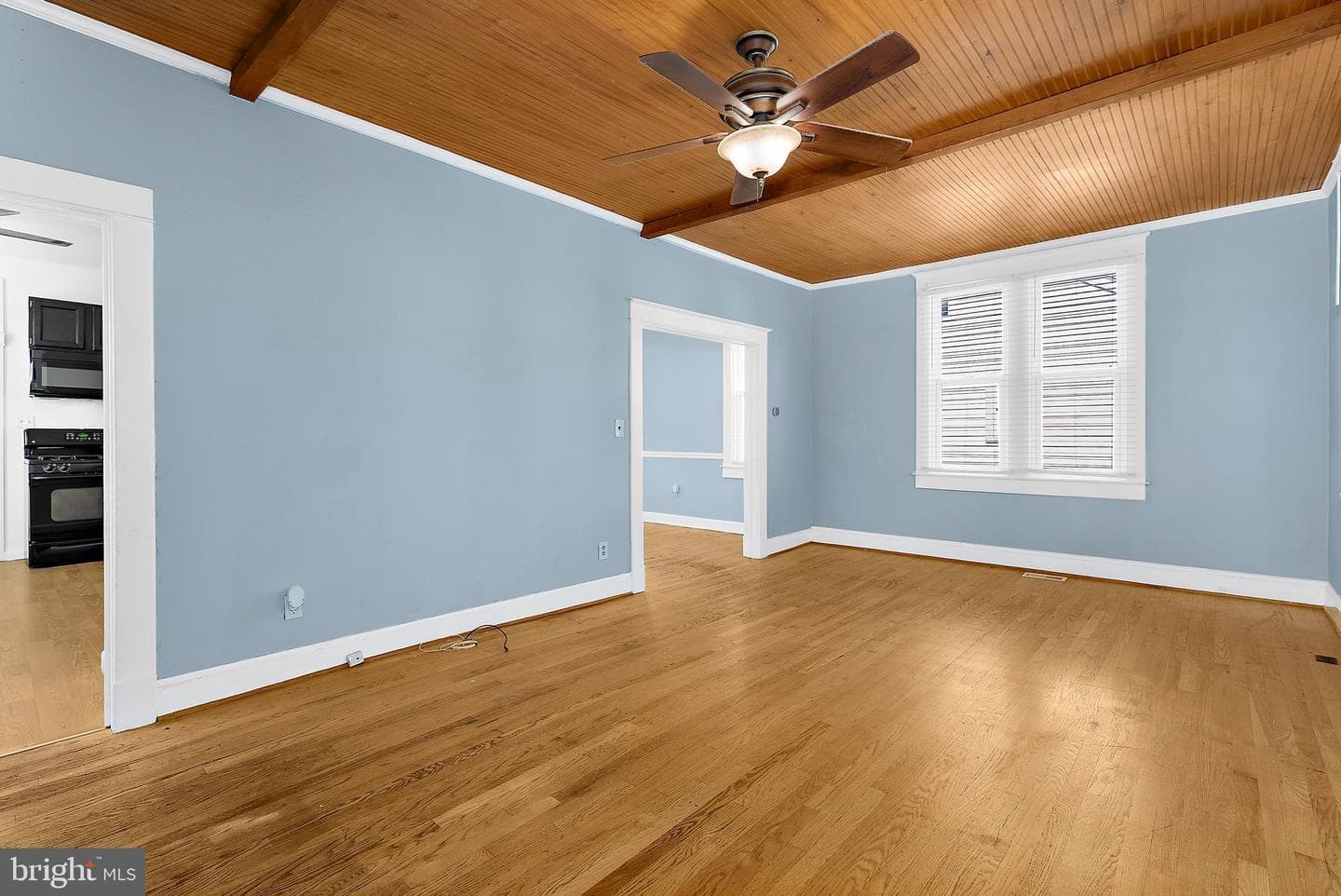 2621 Hillcrest photo 6