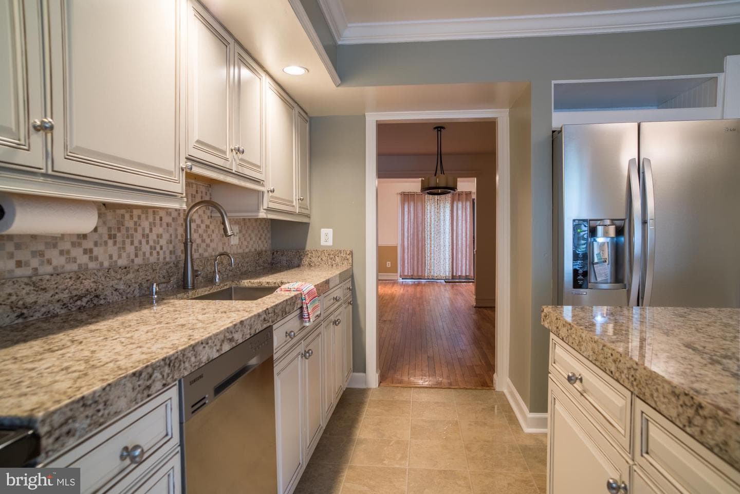2111 Chapel Valley Lane photo 4
