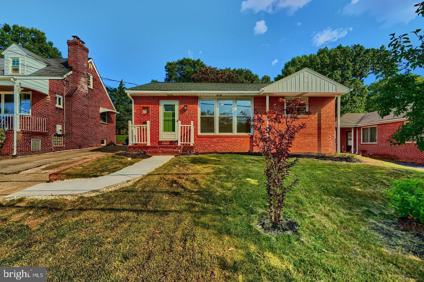 1510 Rosewick Avenue photo 3