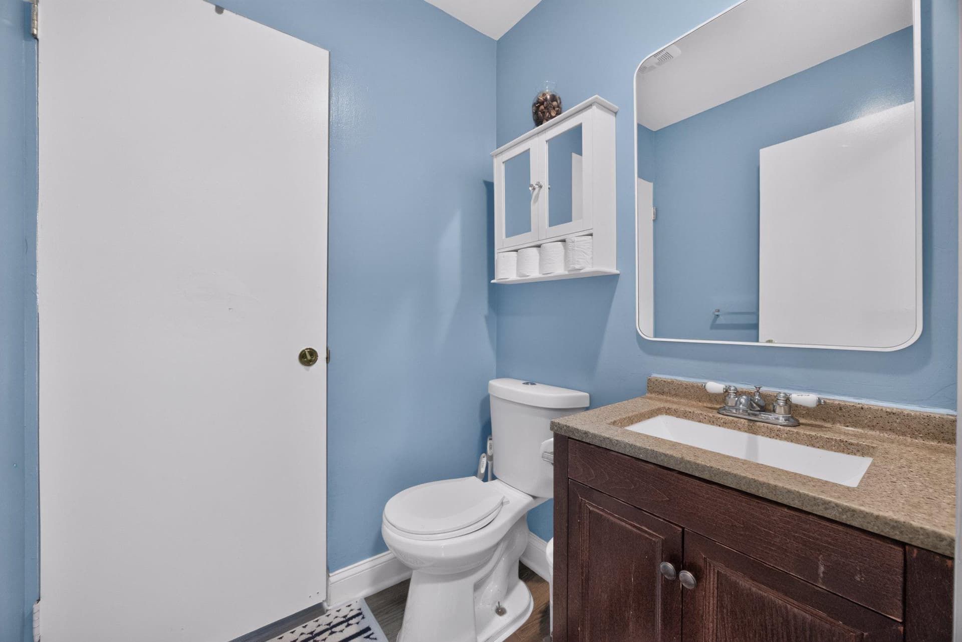 2106 N Rolling Road N photo 18