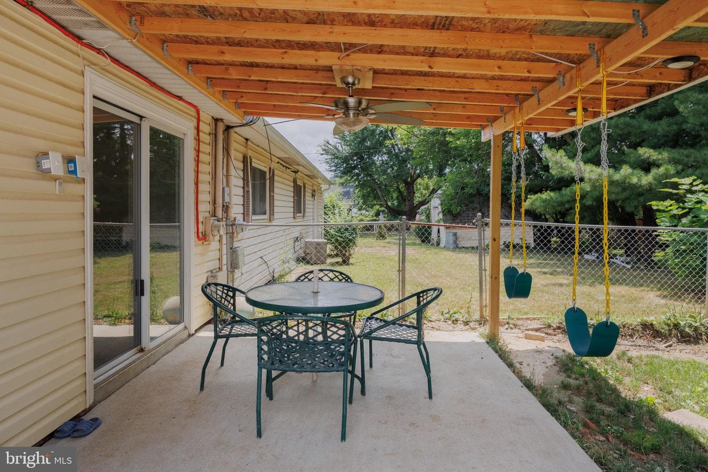 2106 N Rolling Road N photo 21