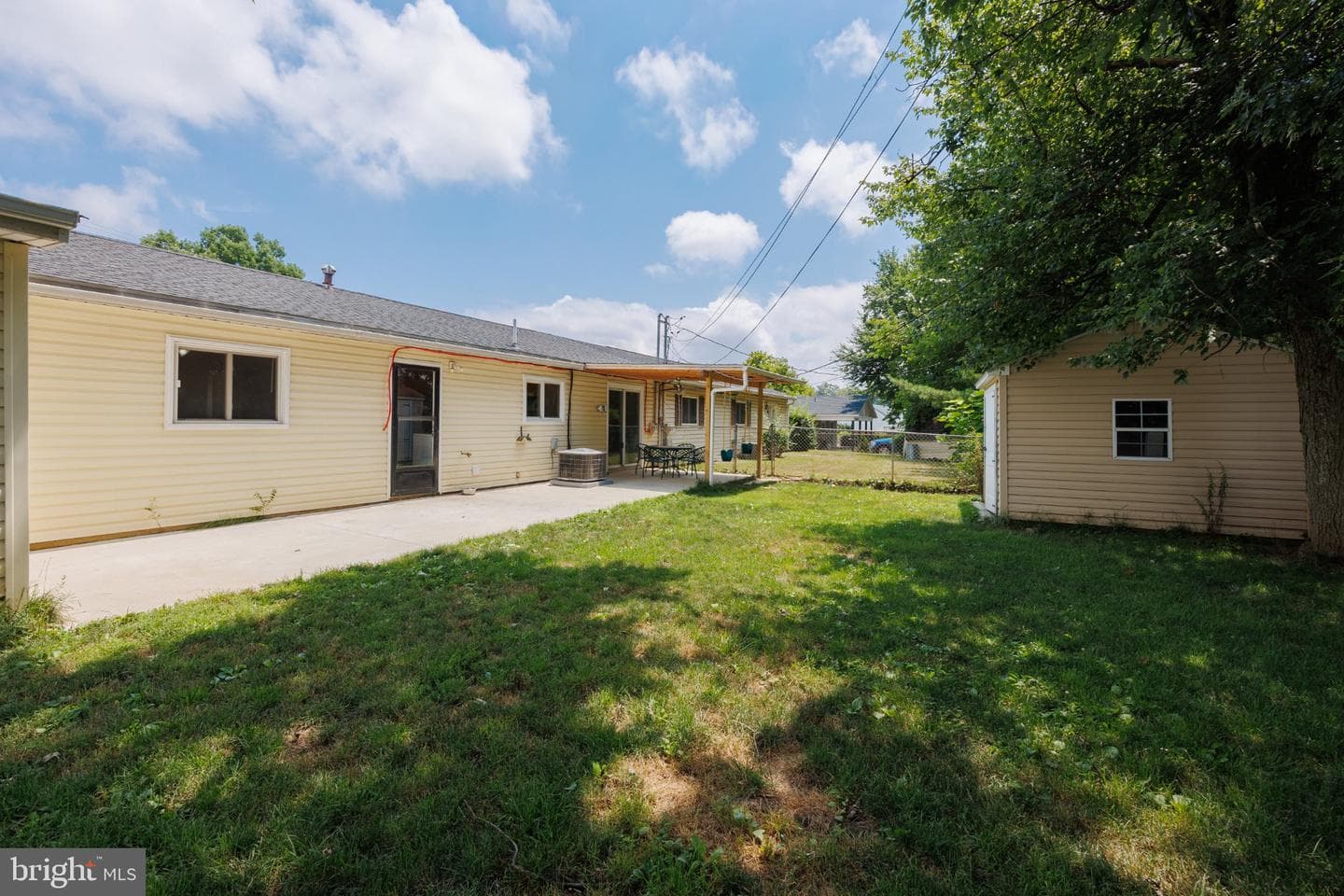 2106 N Rolling Road N photo 24