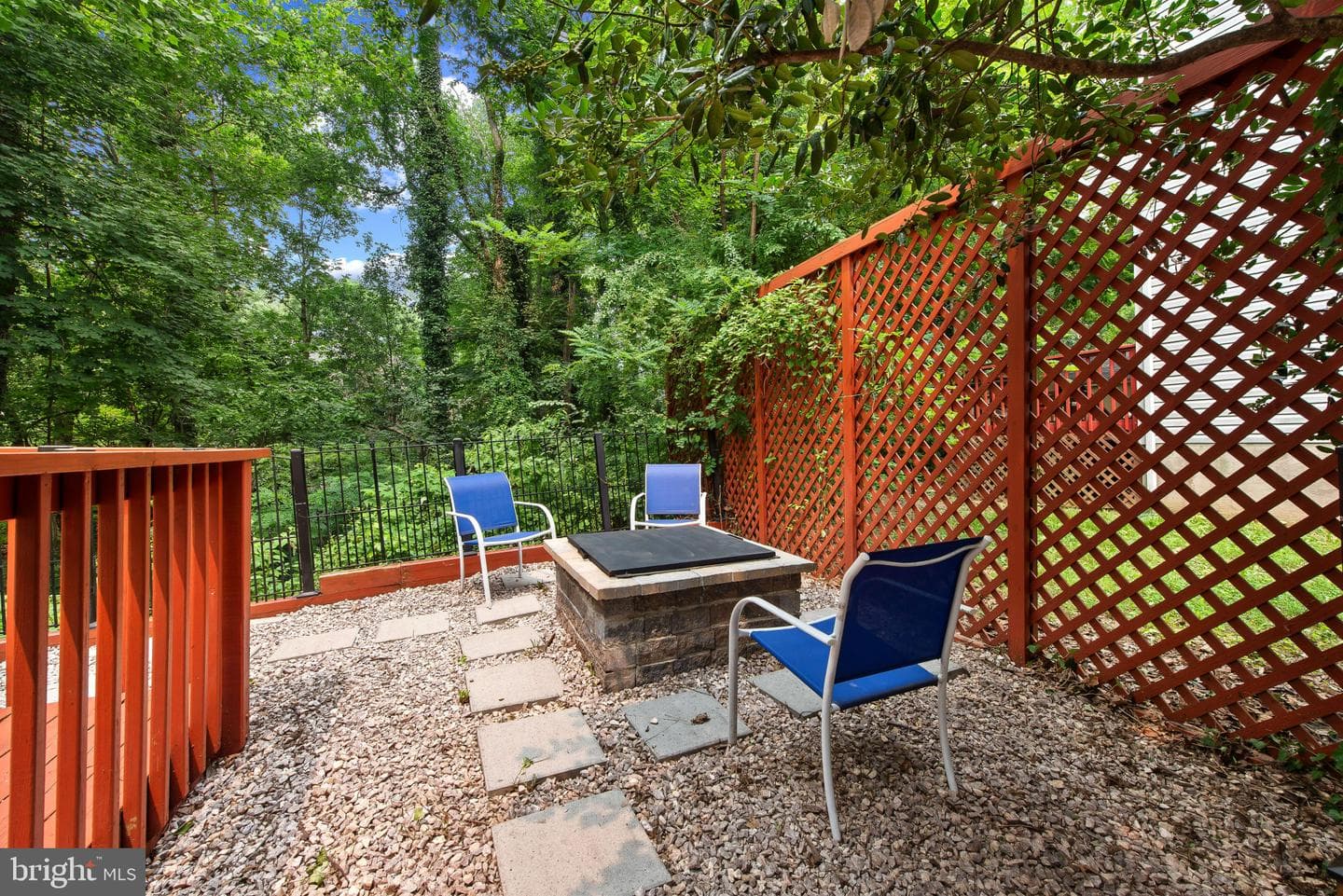 1 Overhill Road photo 32