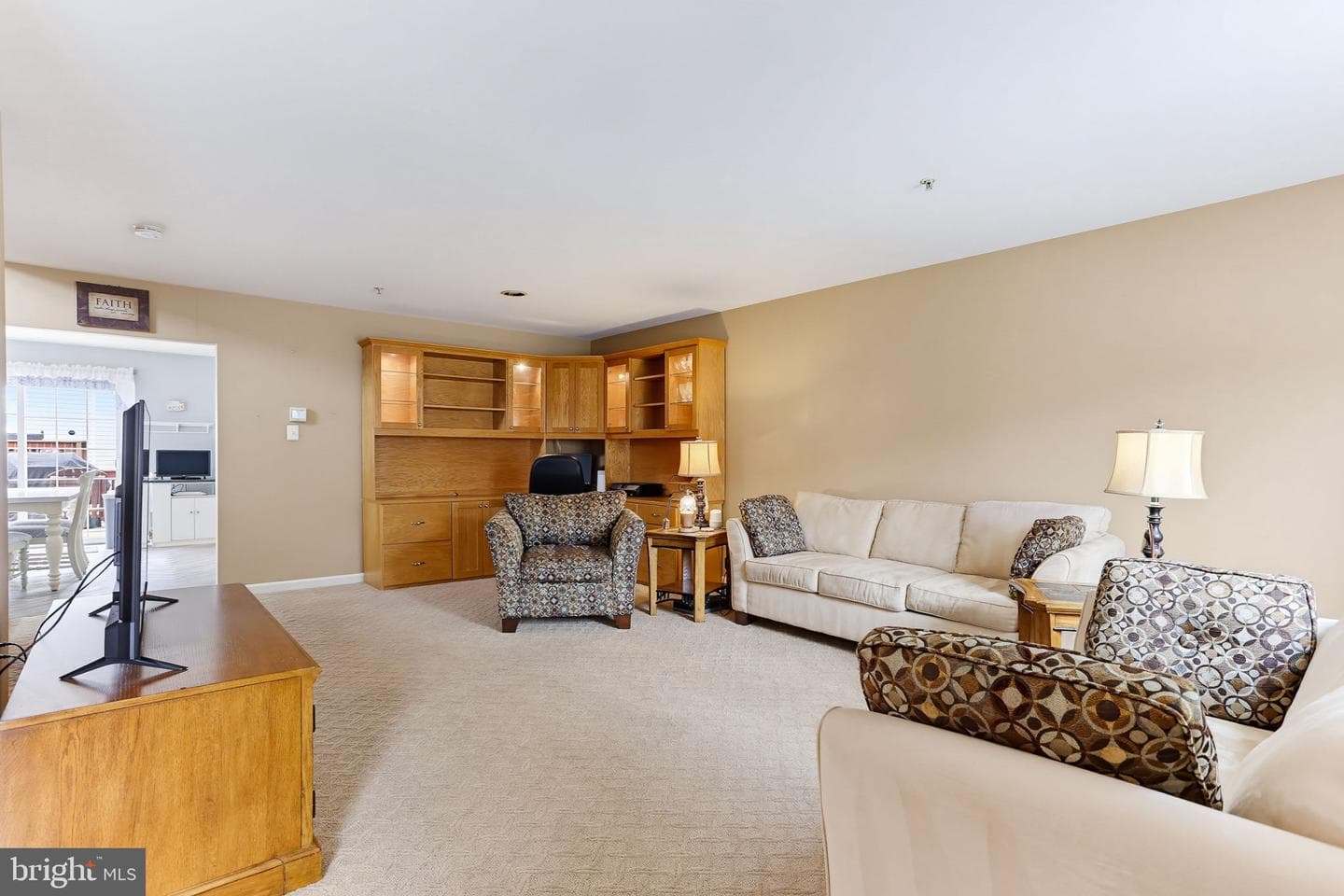 4607 Ashforth Way photo 6