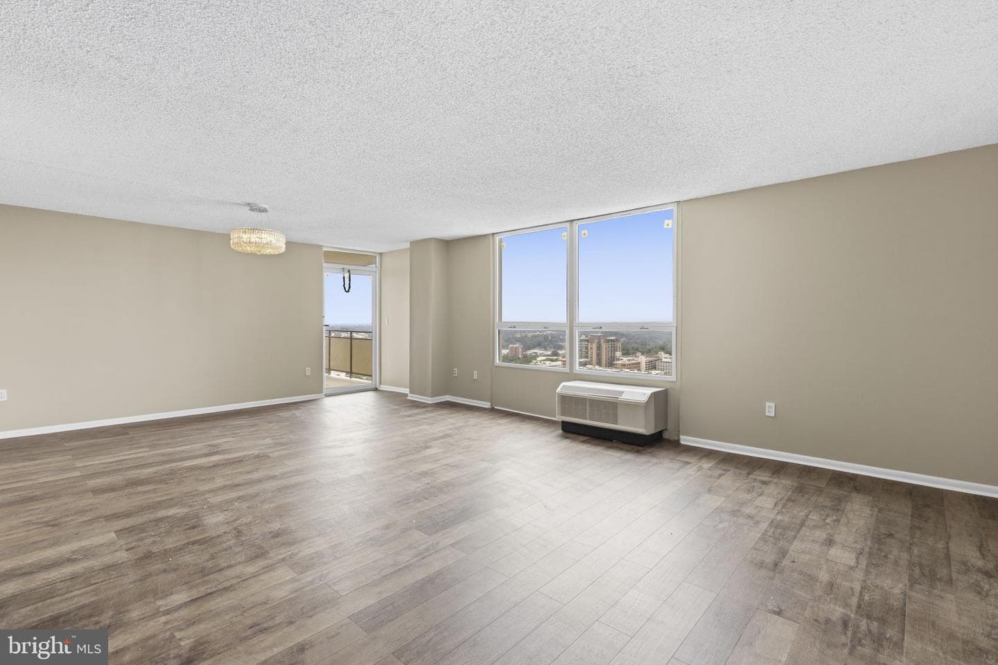 205 E Joppa Road #2606 photo 6