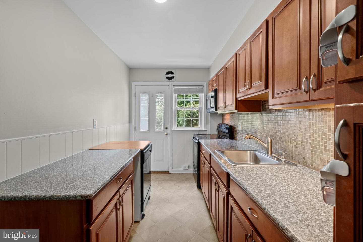 322 Stanmore Road photo 11