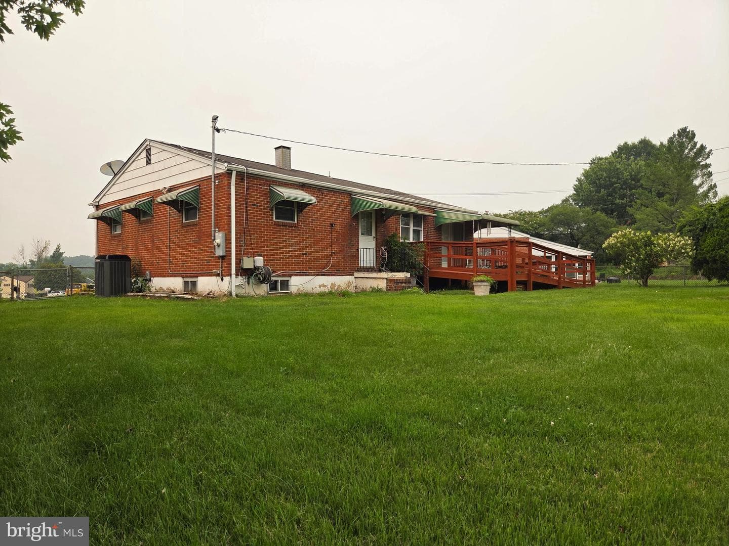 2307 Holyoke Road photo 2