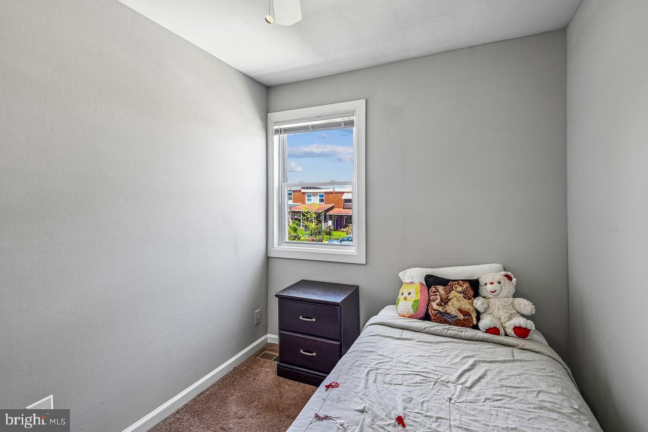 2757 Yarnall Road photo 20