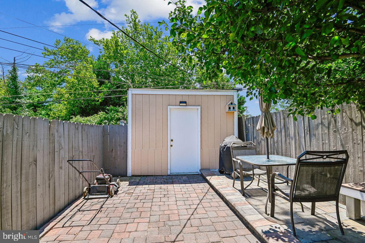 2757 Yarnall Road photo 27