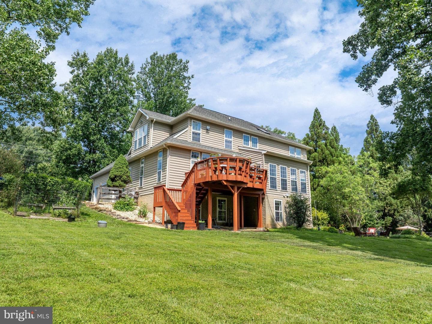 13215 Falls Road photo 31