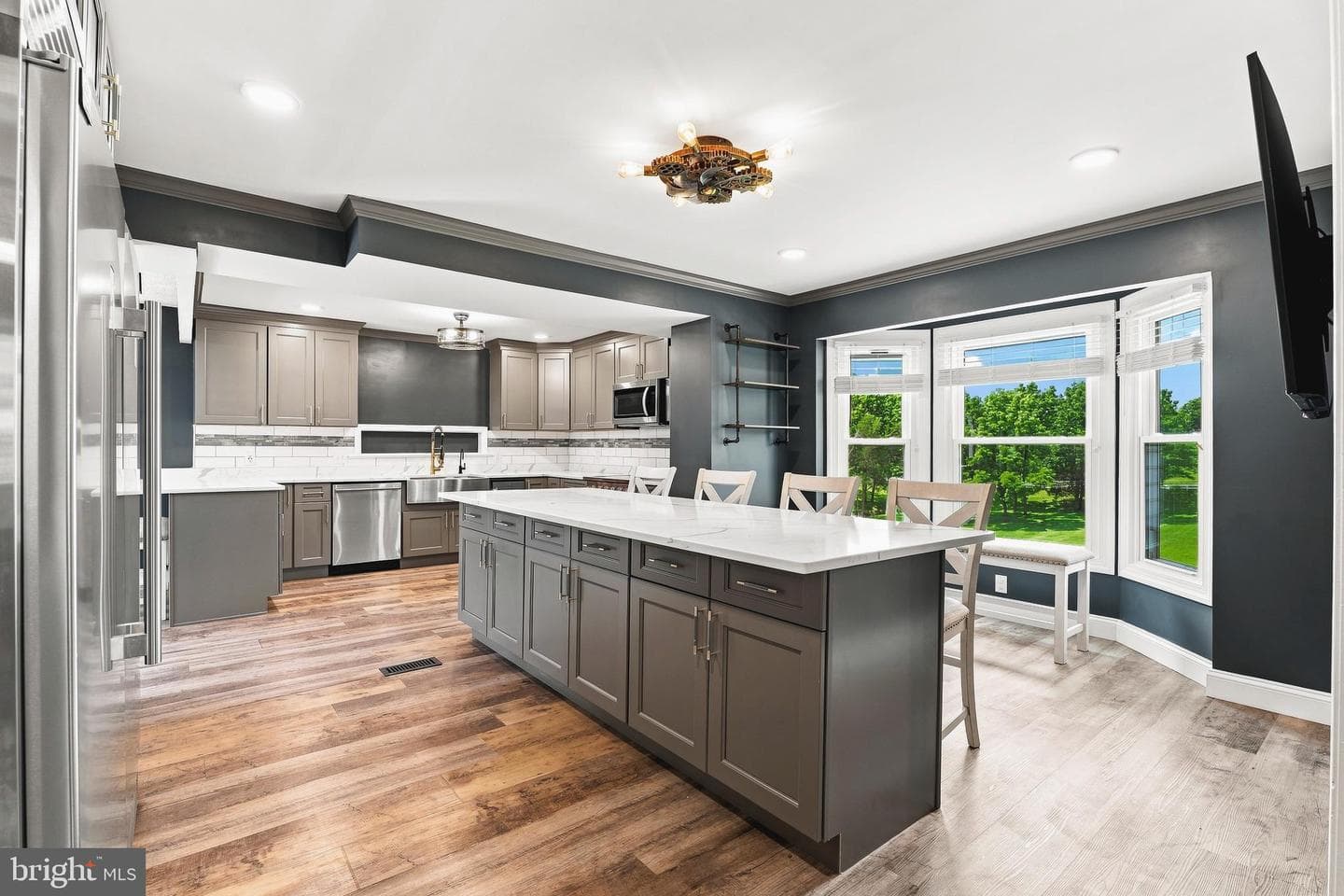 12424 Falls Road photo 16
