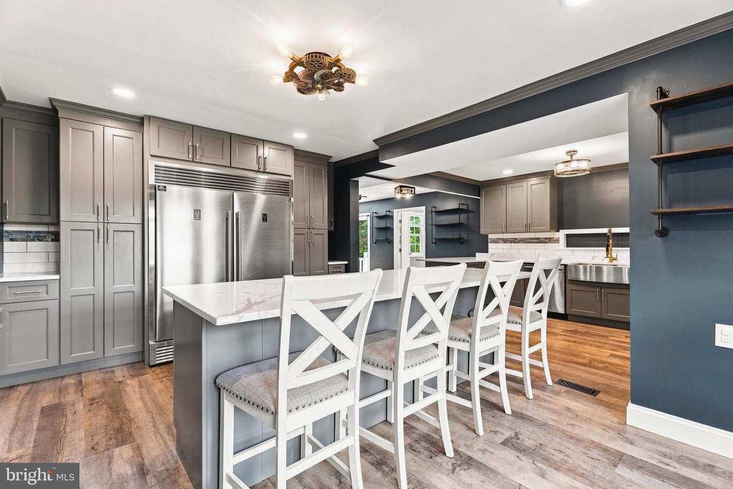 12424 Falls Road photo 17