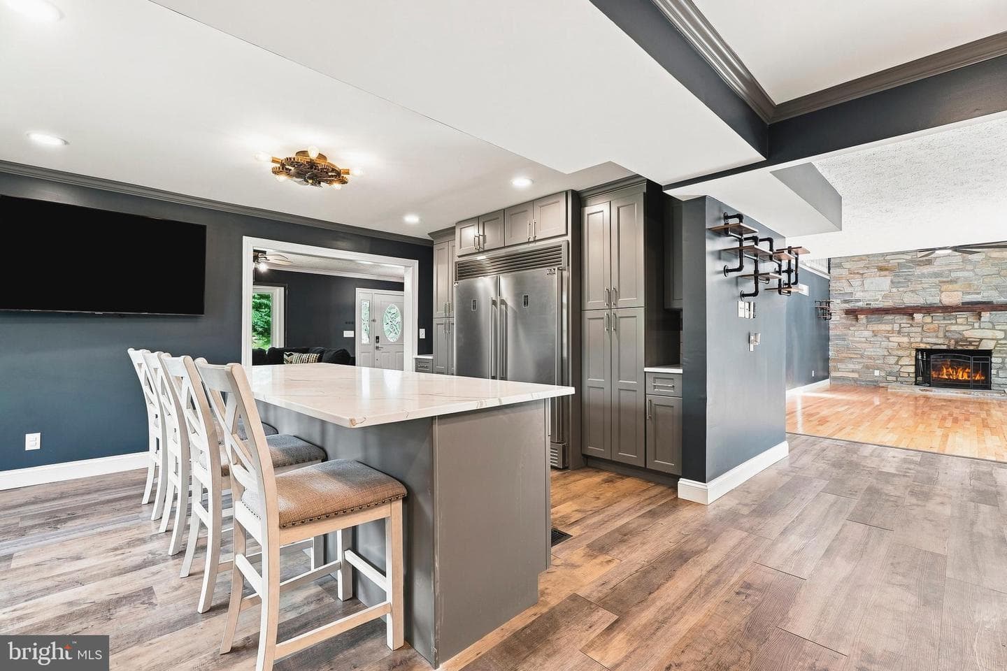 12424 Falls Road photo 21