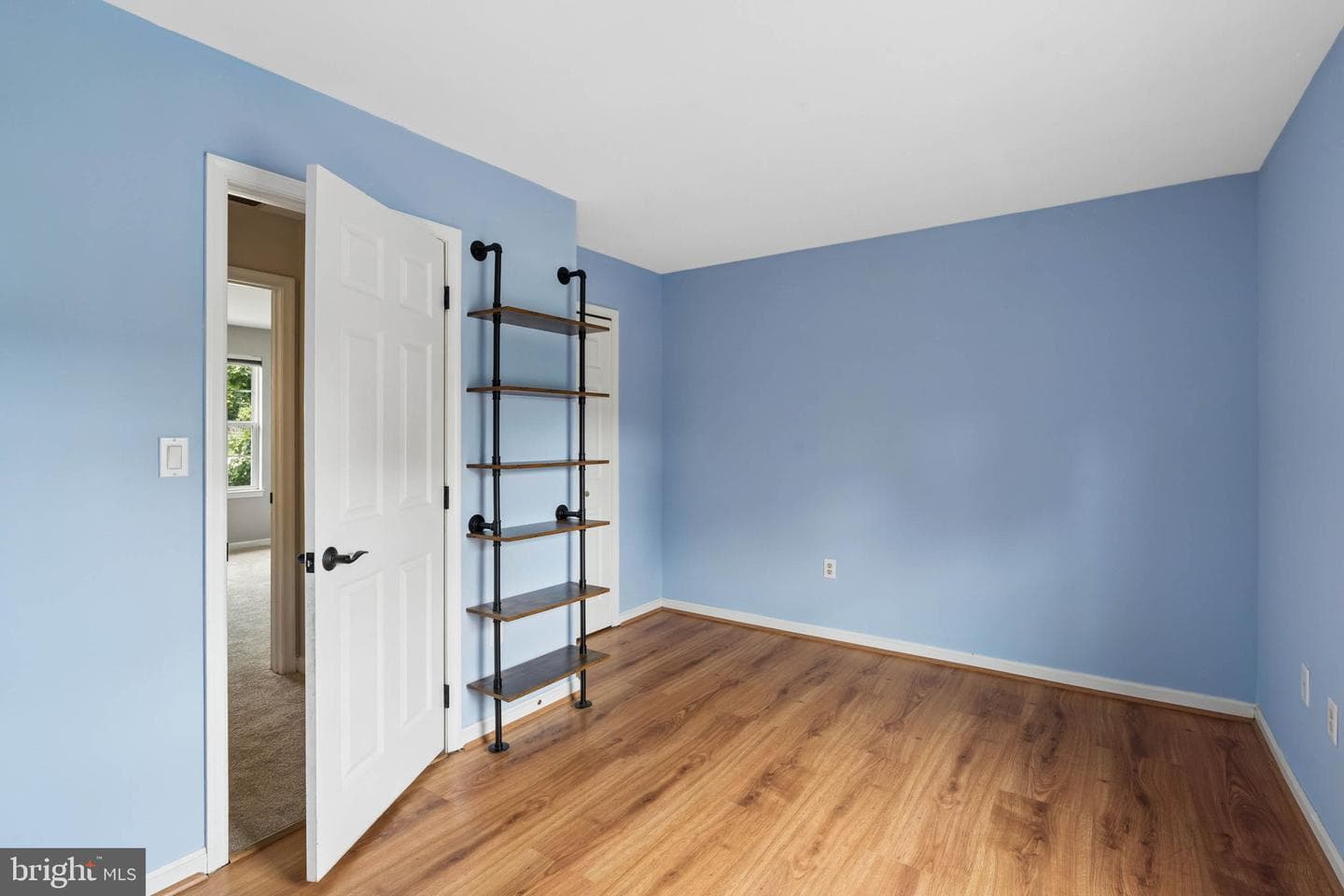 1429 Bellona Avenue photo 39