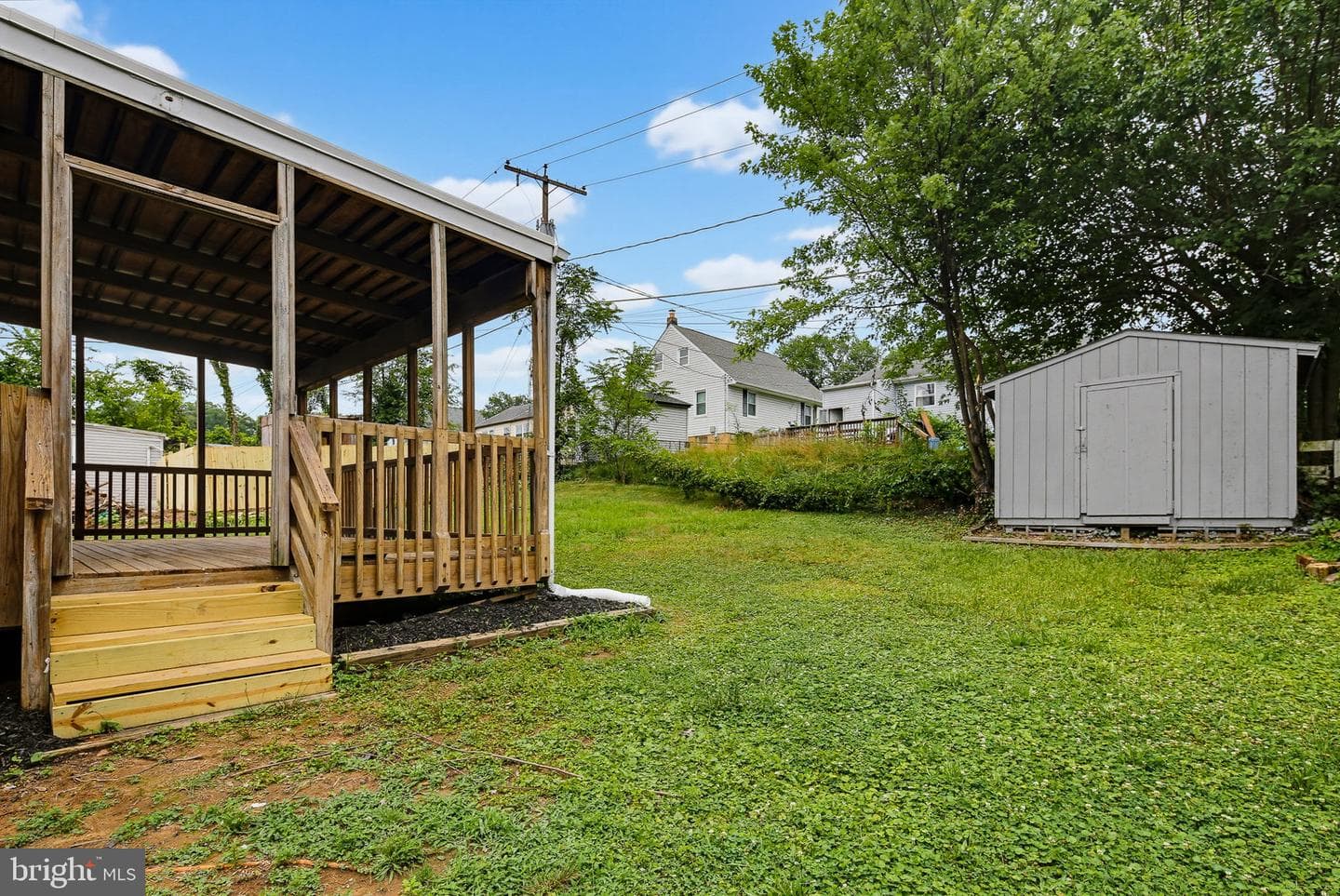 323 3rd Avenue photo 36