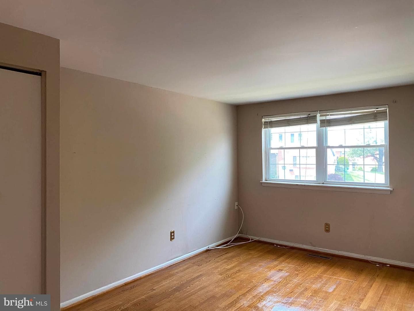 907 Stormont Circle photo 6
