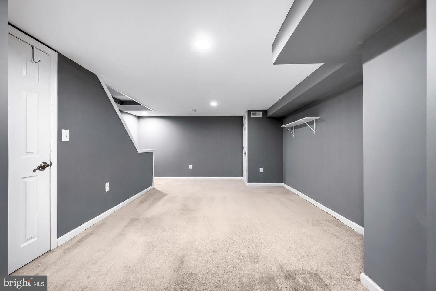 7839 Saint Patricia Lane photo 20